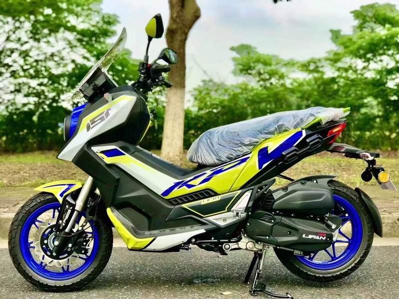 力帆kpv150跨界赛道版前后双通道abs水冷高配