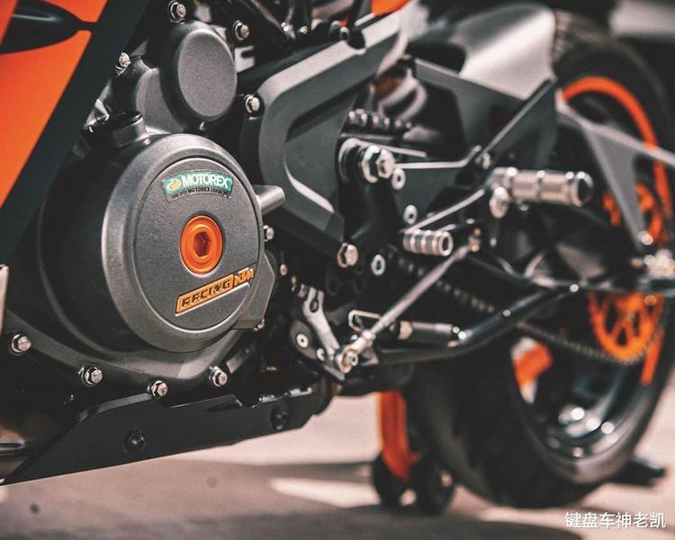 ktm390老款改新款,老款ktm390改前脸 历时五年终于改款全新ktmrc390首个官方宣传片曝光