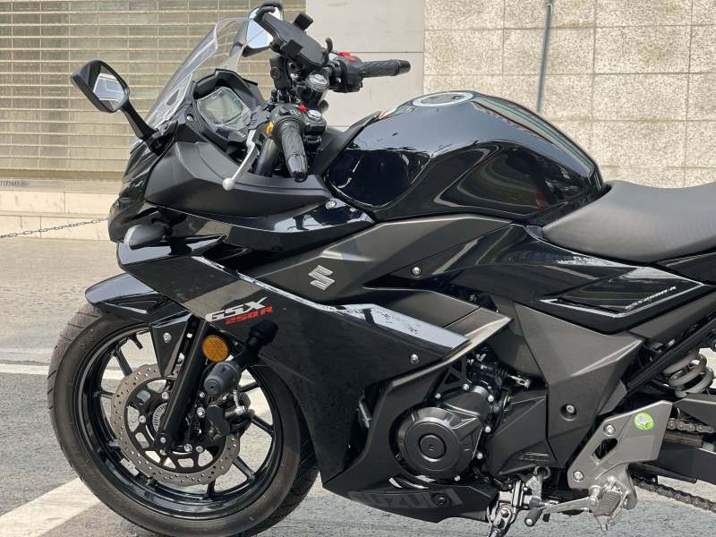 二手豪爵铃木gsx250r