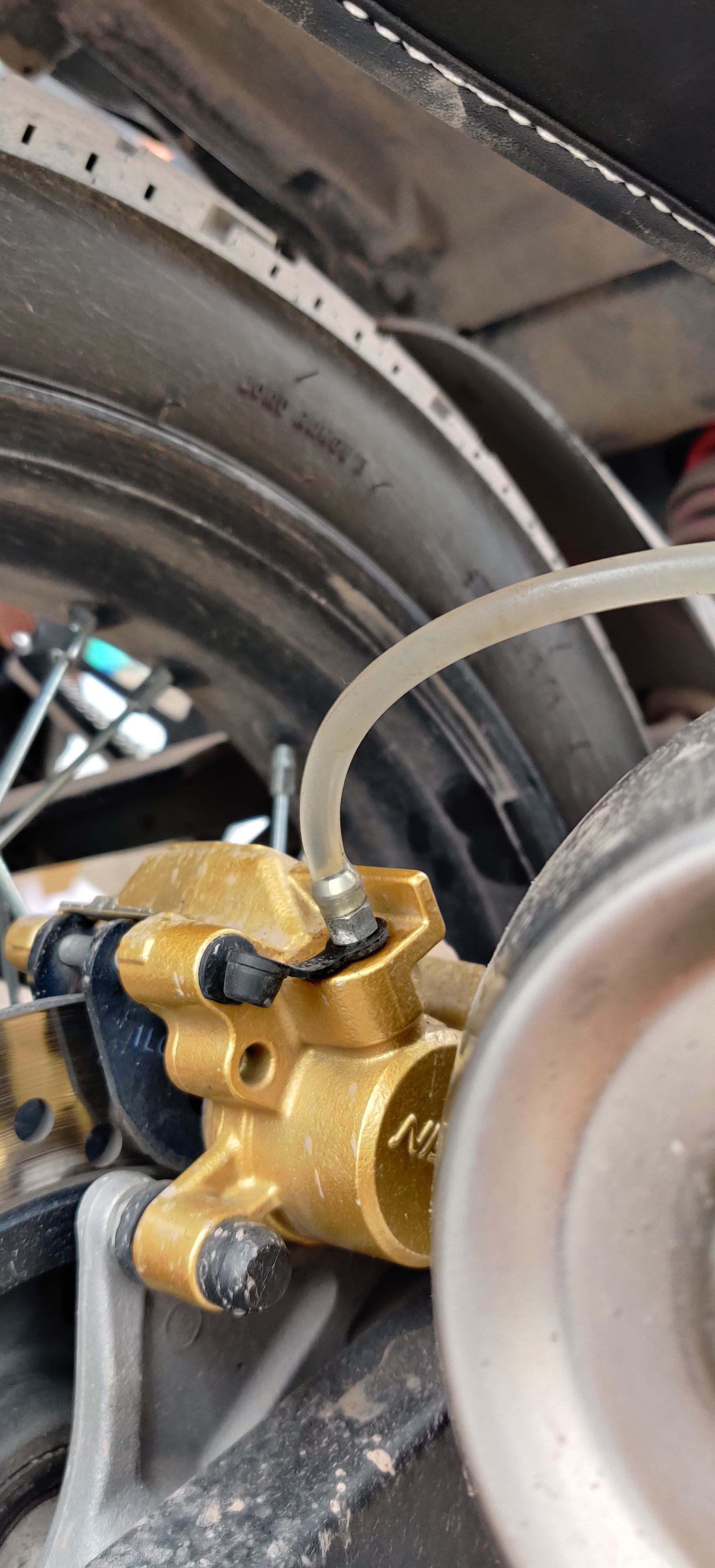 自己动手，也可以更换刹车油💪