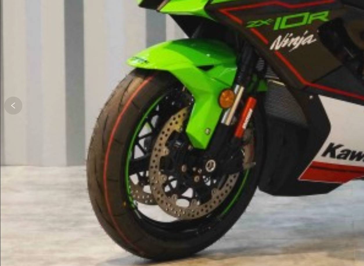 川崎Ninja ZX-10R 40周年纪念版：致敬速度与梦想,摩托范