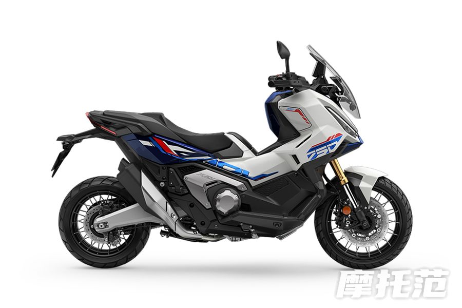 129800元！价格配置不变，2026款本田X-ADV750上市！,摩托范