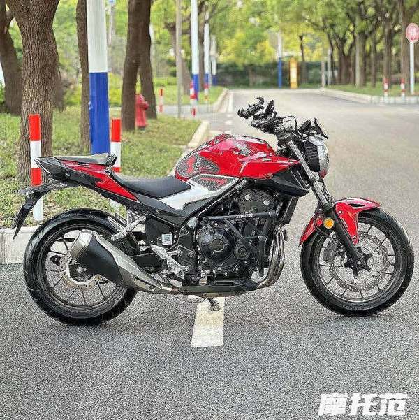 CB400F 低走行 惊喜！本田CB400F超值低价来袭，性价比一骑绝尘,摩托范