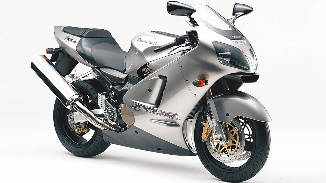 まざ− ZX-12R：那台比MotoGP早诞生二十年的速度偏执狂，终究败给了君子协议