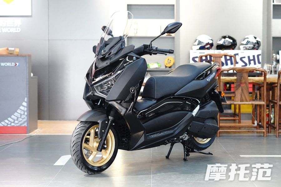13680元打破行业壁垒！2026款天鹰TX150F凭VVT+弯道ABS杀疯150踏板