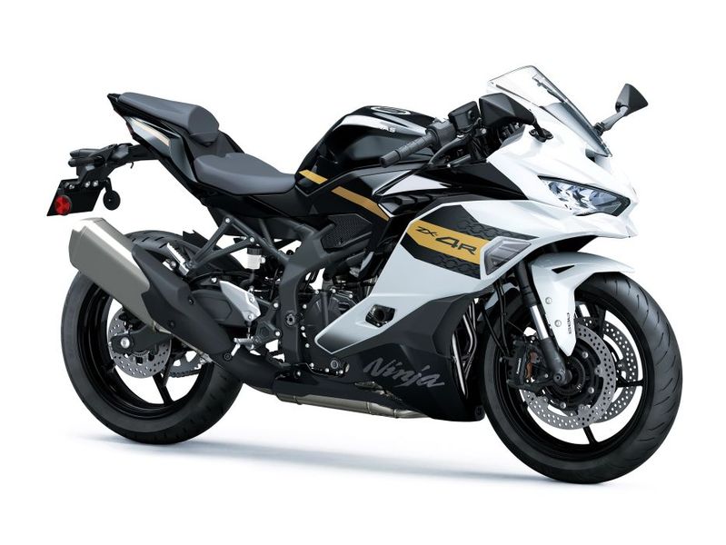 放鷹 新装版 2026款川崎Ninja ZX-4R全新版画正式上市