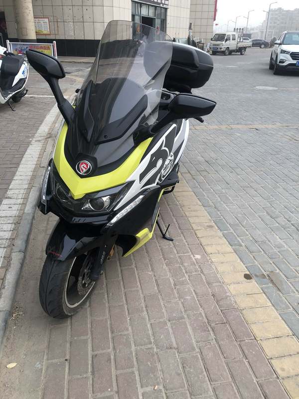 我的大踏板宗申赛科龙rt3摩托车