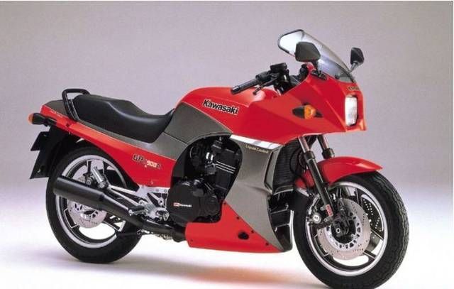 机车美学:外观霸气的六眼魔神ZX–14R