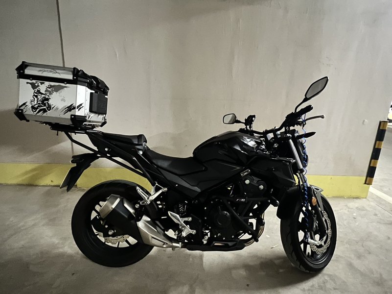 cb400f装尾箱的影响