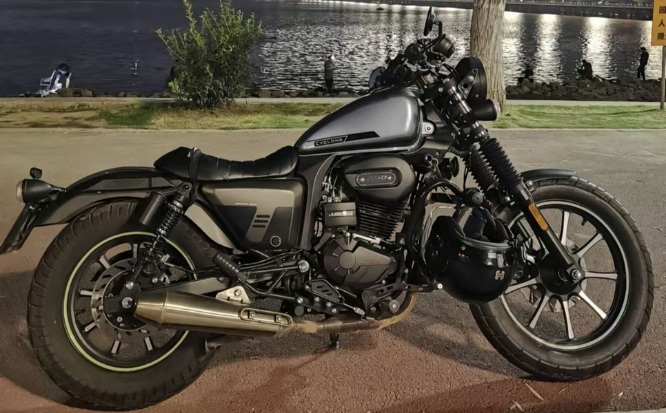 万元级入门级复古巡航赛克龙ra2