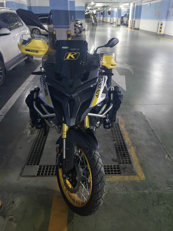 新生代ADV无极DS525X,摩托范
