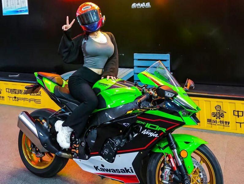 价值26万川崎ZX-10r大牛到底哪里值