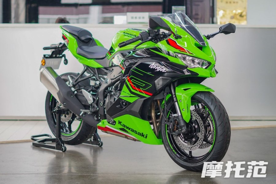 2024款川崎ZX-4R：赛道猛兽，城市精灵,摩托范