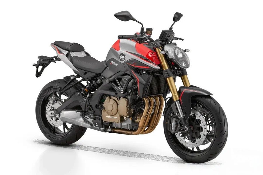 追600与黄龙600降价风暴:四缸街车性价比之选