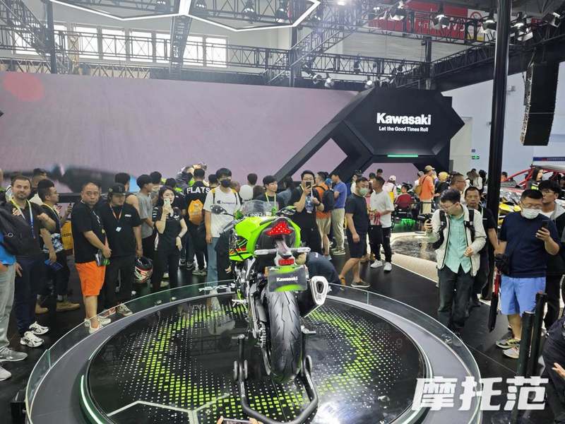 现场直击| 川崎Ninjia ZX-6R：10.98万