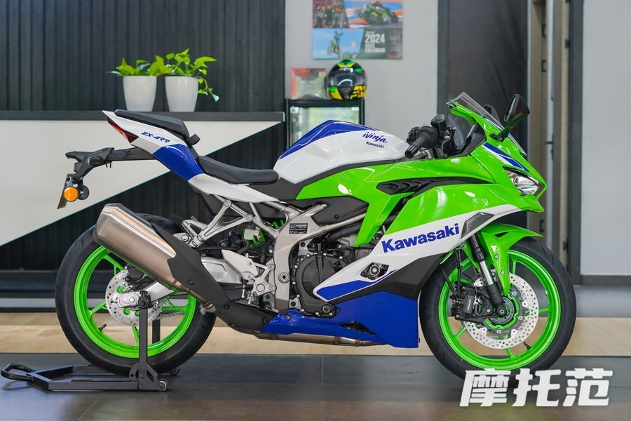 ZX-4R，40周年纪念版画来了！有点像复古牙膏？,摩托范