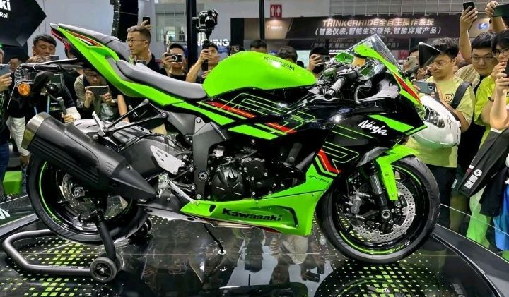 600级别性能之王！10.98万的川崎ZX-6R，能否成为R6的平替？,摩托范