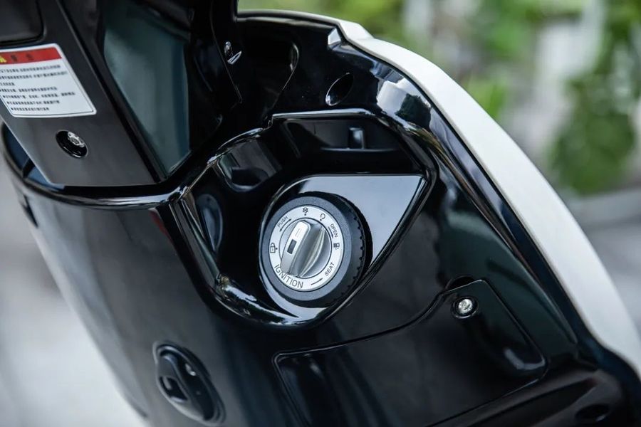 独特的德式复古优雅——2024款维多利亚Sixties 150Si+/250Si+上市,摩托范