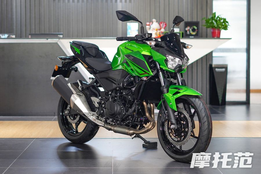 川崎z400评测:动力与颜值并存的街车之王,骑行新体验引爆潮流!