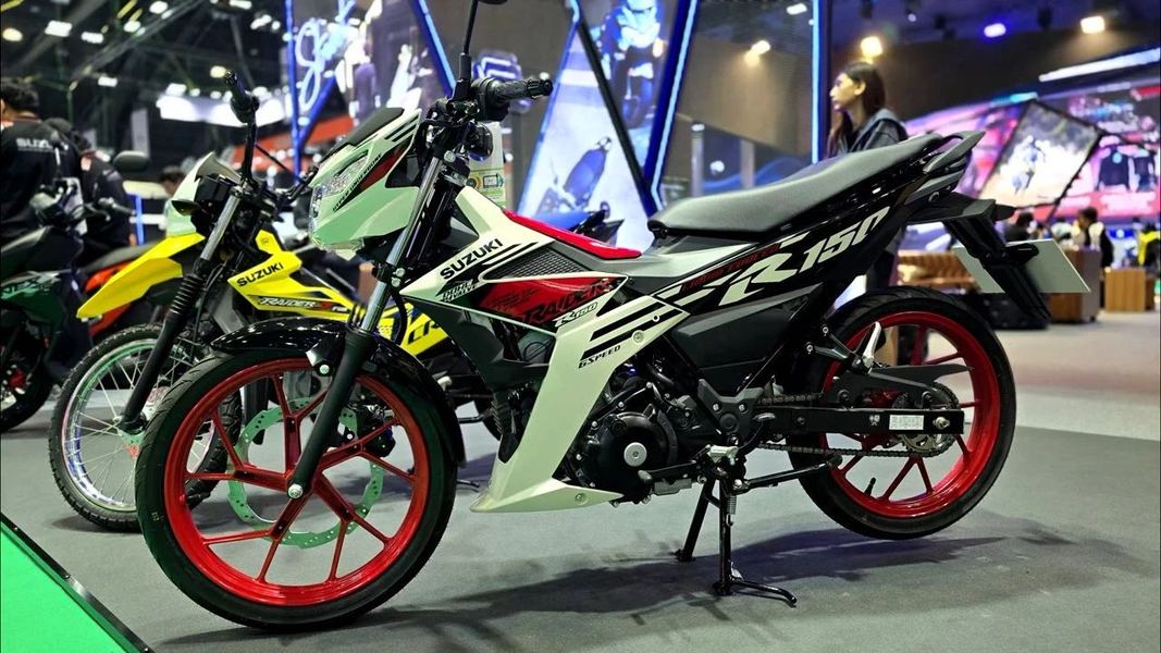 Rc Rage R150 地表最强150CC!铃木RAIDER R150,轻便易控,强劲动力,通勤首选,摩托范