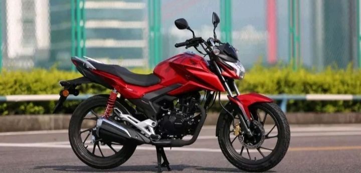 新大洲本田cbf150r,超长续航,仅售9999元起,堪称"卷王之王".