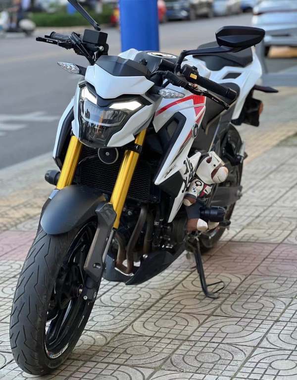 啥意思豪爵的250比150还便宜?