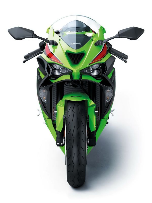 Kawasaki 中量级跑车——2025款Ninja ZX-6R,摩托范