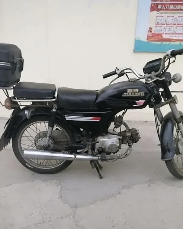 国产摩托车的重要里程碑!嘉陵摩托!