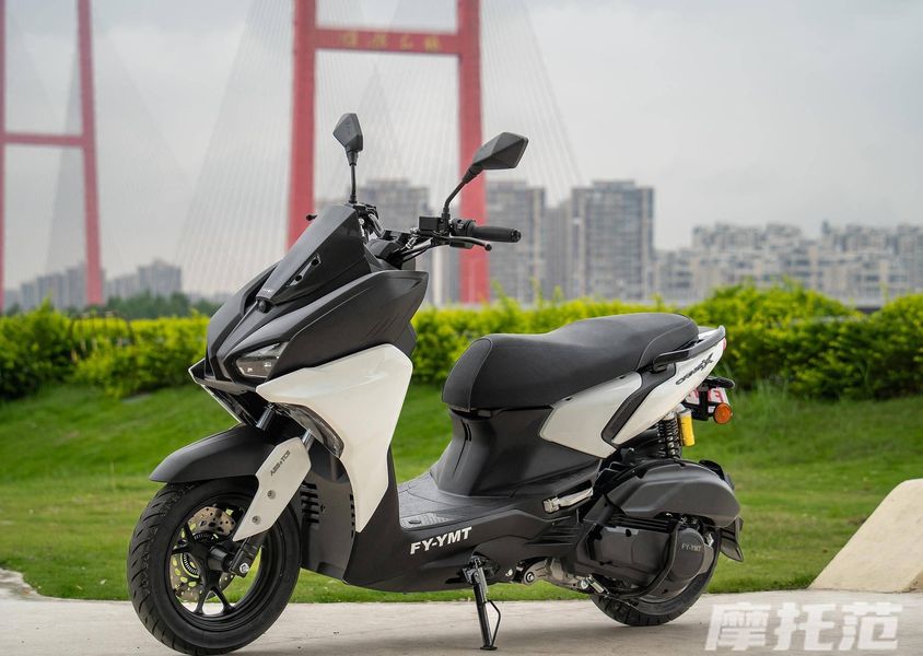 7980元买150水冷踏板15匹+双系统飞鹰AX150性价比爆棚