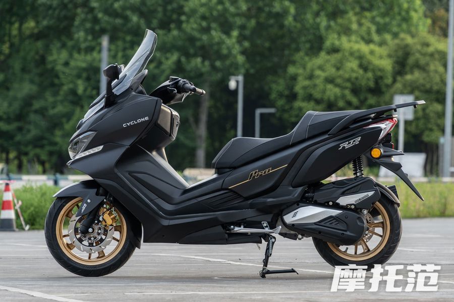 2025新款赛科龙rt3,智能化高配,国产的引领者