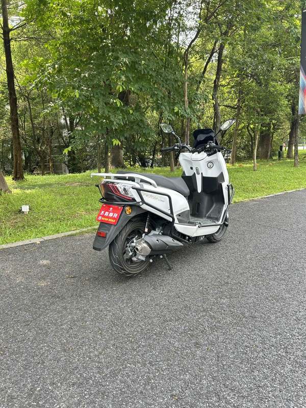 Uhs150 摩托范-摩托车之家-摩托车报价大全-MOTOFINE摩托车品牌官网