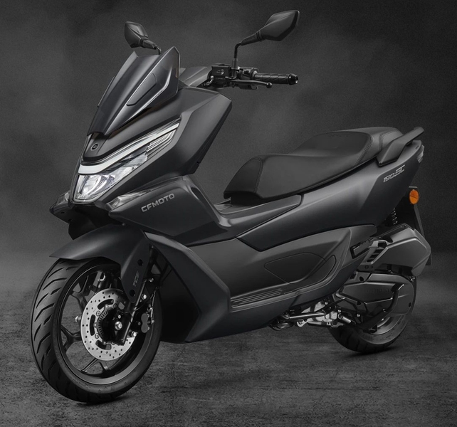 2024春风摩托的全新篇章：150SC踏板车型即将亮相！