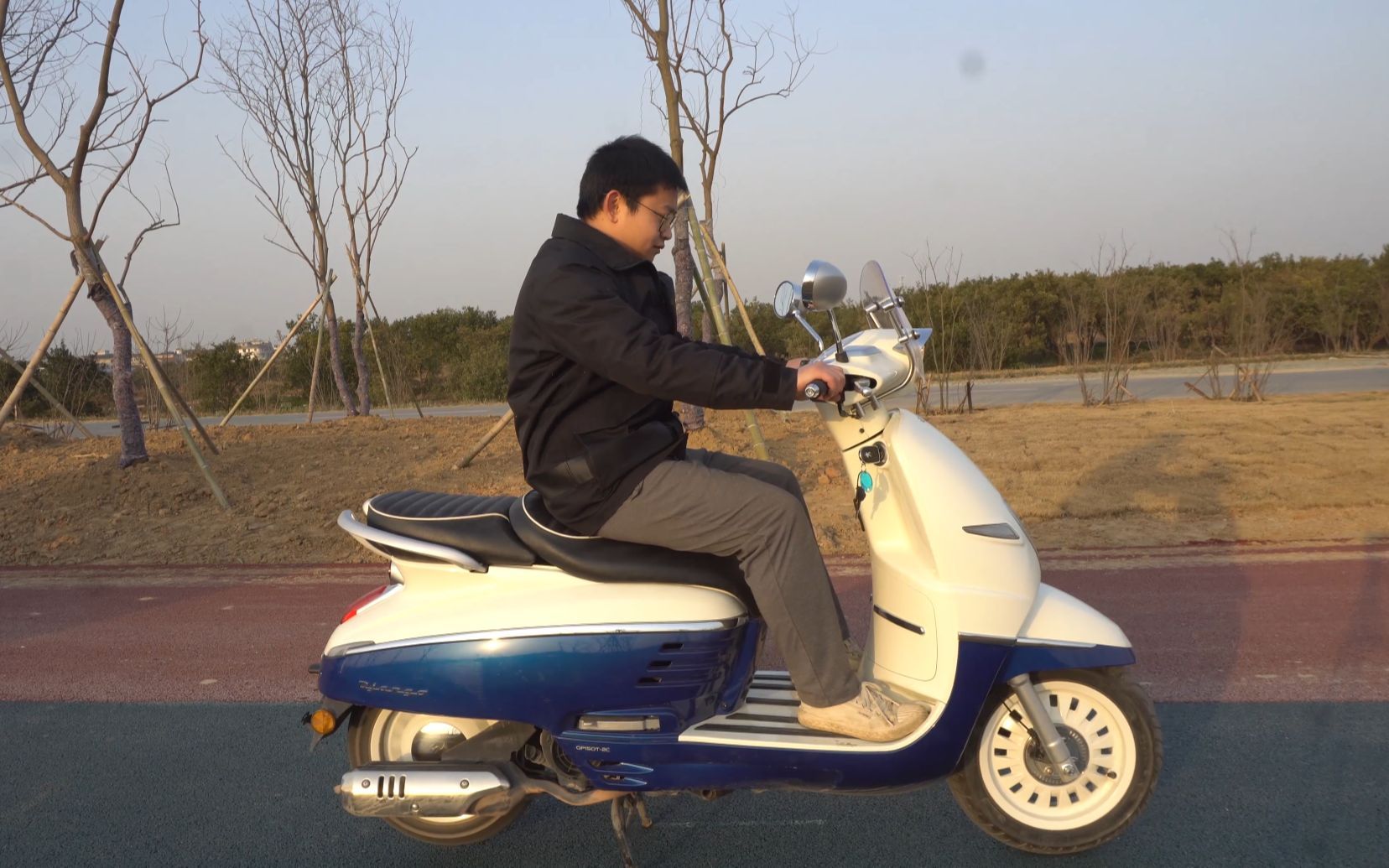 评测第19期标致姜戈150外观是亮点