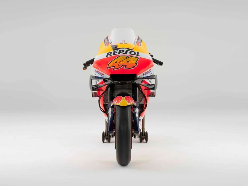 本田2021年motogp战车rc213v图赏