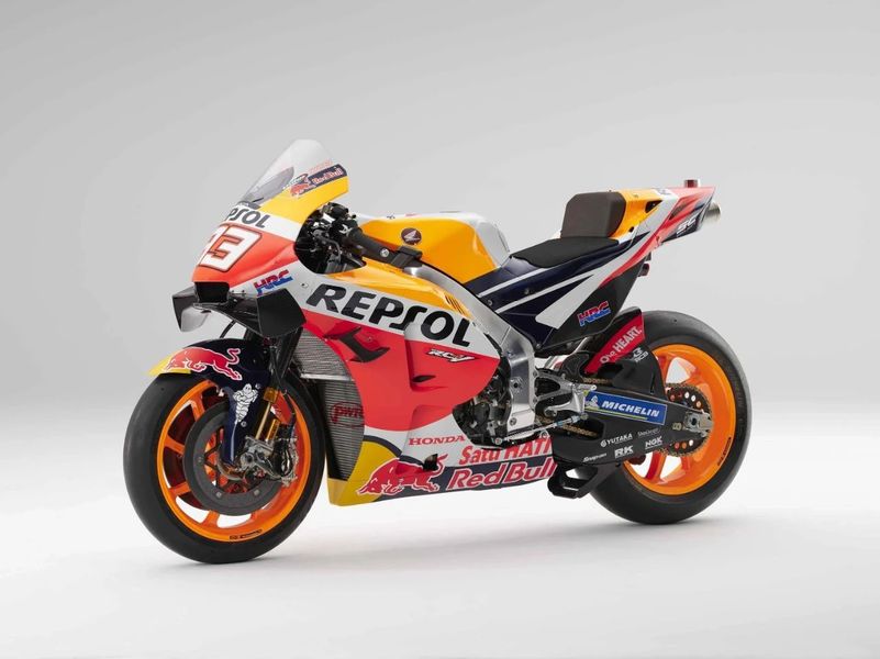 本田2021年motogp战车rc213v图赏