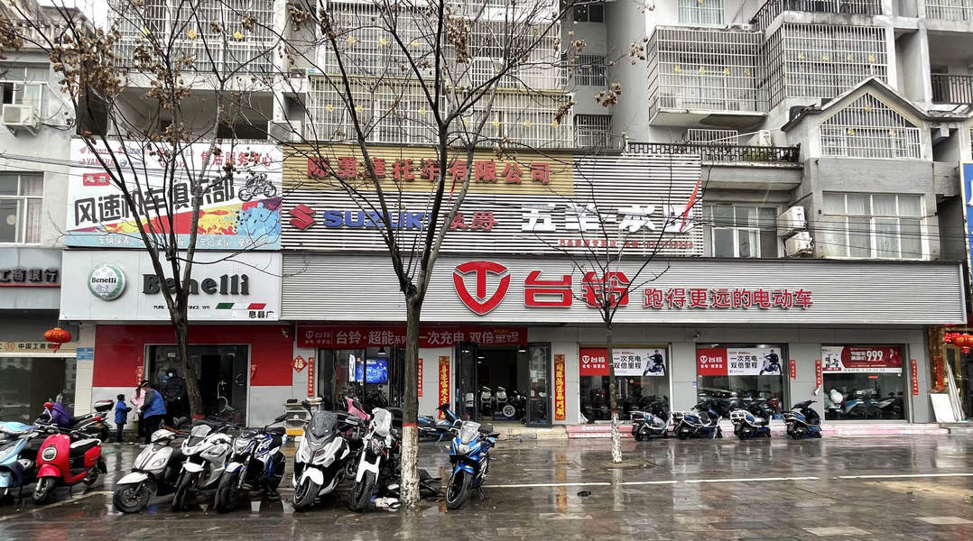 息县风速机车