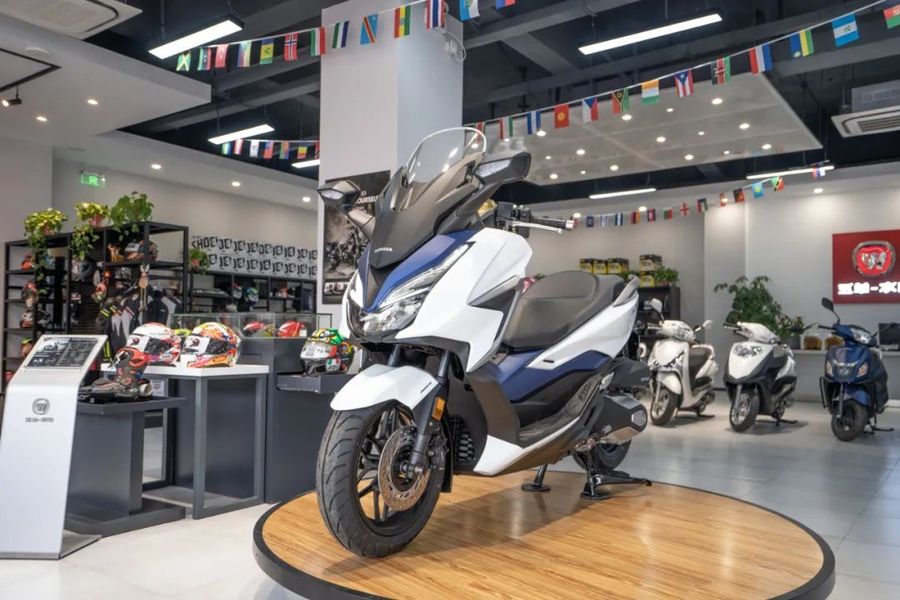 中排旗舰,全国首批nss350车主提到车了,摩托范-哈罗摩托