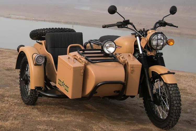 不怕沙暴的沙色摩托推荐三长江cj650b