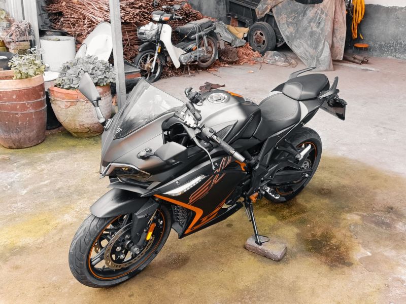 无极300rr改装方案肉夹摩