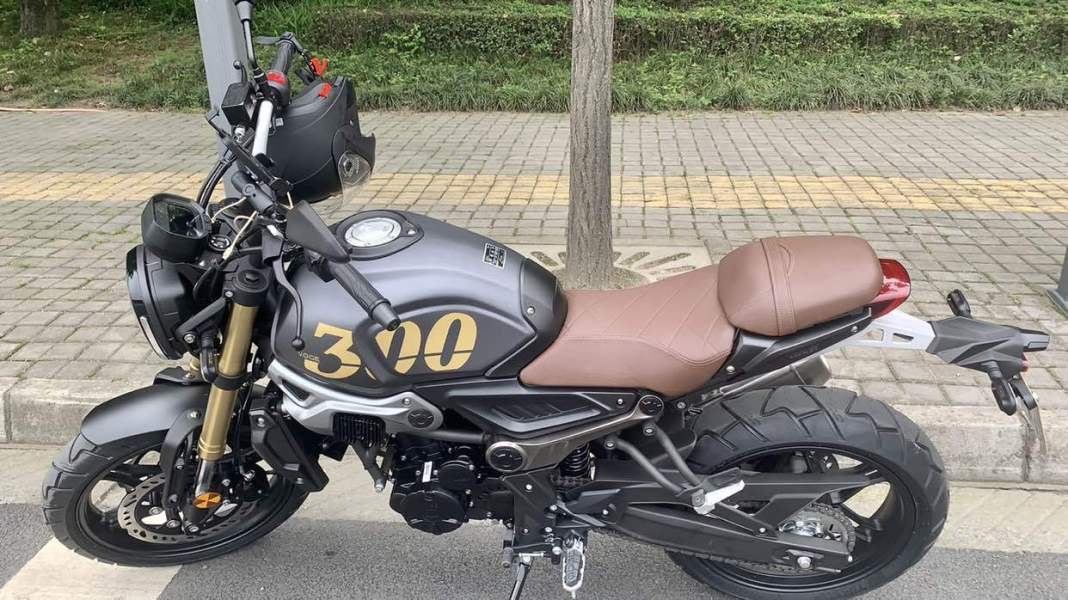 2021款无极300ac提车使用记录-持续更新