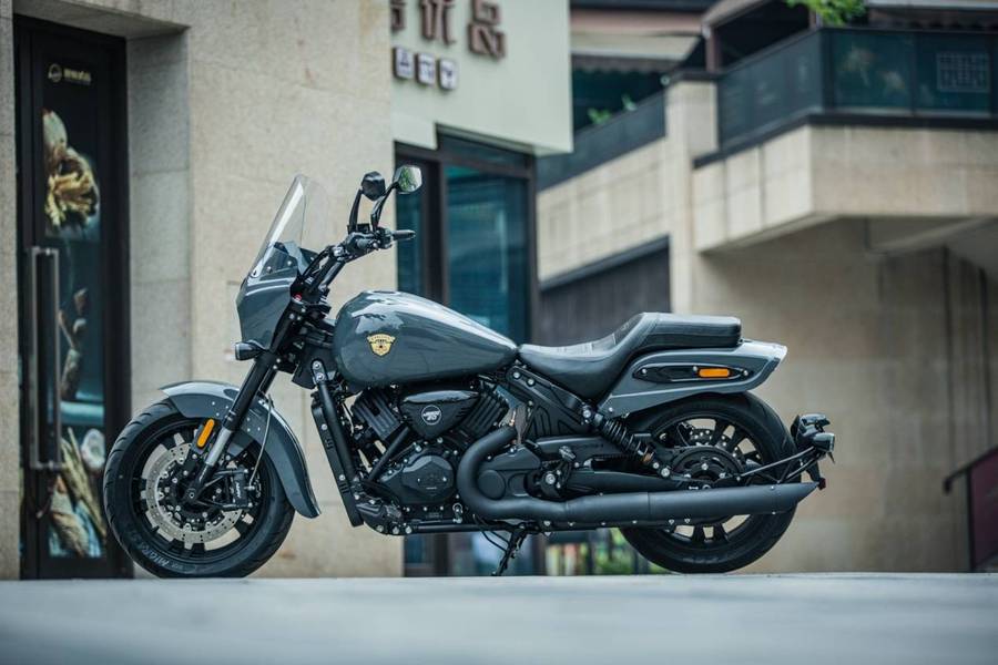 用料扎实,做工精细,香帅重机睿龙jsx900i试驾报告