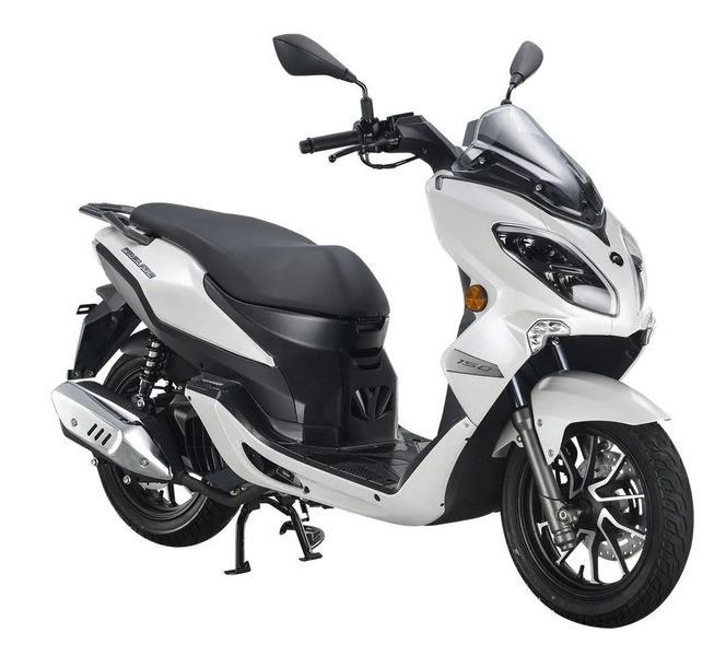 qjmotor 150踏板神秘现身,摩托范-哈罗摩托