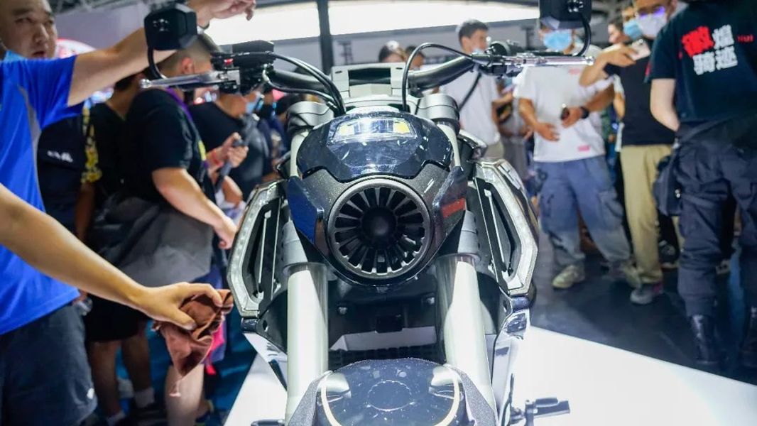 45800元38800元起奔达lfc700唐刀发布打破国内四缸垄断