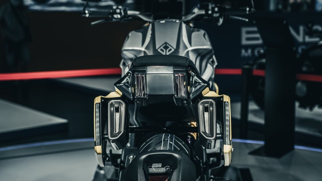 奔达lfc700能不能燎lfs700唐刀会是价格屠夫吗