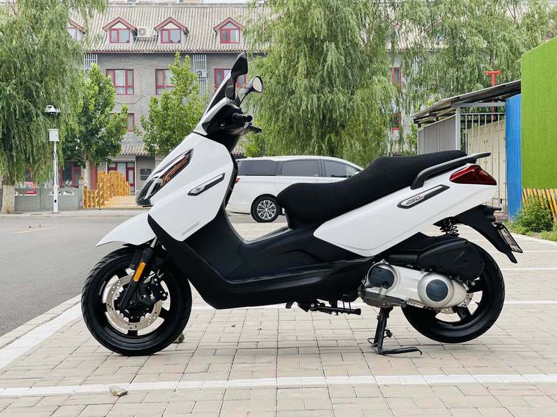比亚乔比亚乔x7二手摩托车_摩托范_哈罗摩托