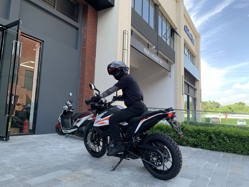 ktm 390adv-车友提车篇!