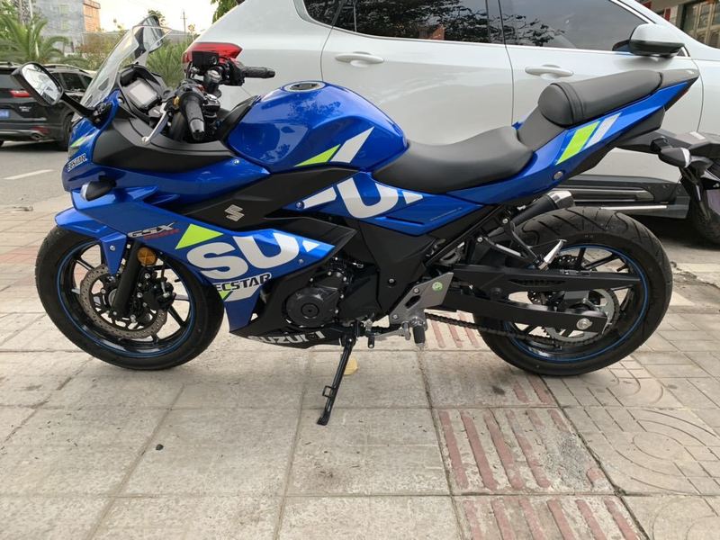 豪爵鈴木gsx250r一萬多公里的一些體會