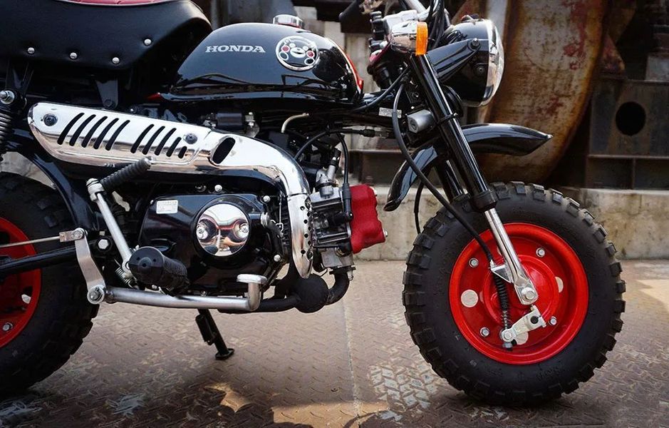 本田小猴子限量版50cc二手车被炒到了5万让国产大排情何以堪