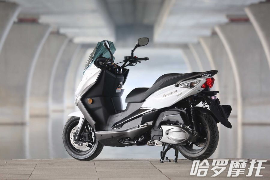 光速a puls 400,摩托范-哈罗摩托