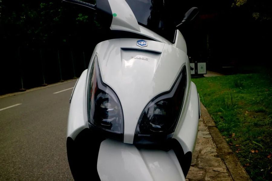 试驾比亚乔x7号称国产250cc级别踏板车性价比杀手的感受